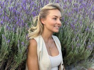 Angelique Boyer Thumbnail - 0.9 Million Likes - Most Liked Instagram Photos