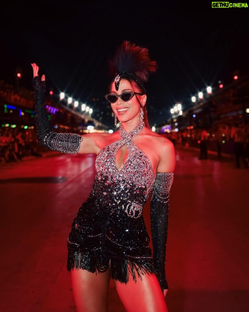 Anitta Instagram - 3rd day, Carnaval 2024 🖤🤎 Rio de Janeiro! A vibrant carnival show and a magical night at Sapucaí. ✨ Special tks @camaroten1 @antoniov_oliva Rio de Janeiro, Rio de Janeiro
