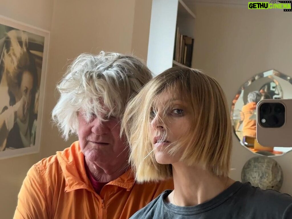 Anja Rubik Instagram - My hair whisperer ✂️💇‍♀️ @hairbychristiaan