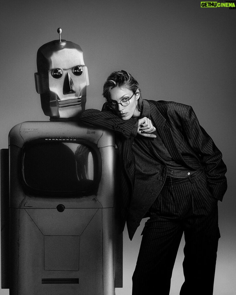 Anja Rubik Instagram - 🤖