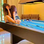 Anjali Arora Instagram - Do what makes you feel free. Beautiful memories at @jaqkholidaysgoa CALANGUTE BEACH VILLA🔥🔥 #goa #calangutebeachvilla8bhk #luxuryproperty #anjaliarora