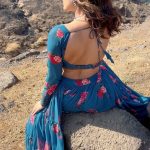 Anjali Arora Instagram - ❤️ var var khenda aitbar na kra😌 #anjaliarora Wearing- @the_adhya_designer Lonavala