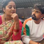 Anjana Singh Instagram - गज़ब बेइज्ज़ती है!!!!!!!! @manjulthakurofficial Sir #reelitfeelit #mastionset #director #funny #funnyvideos