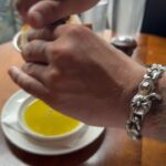 Anna Sedokova Instagram - Just a couple of pictures from Brooklyn to remember… Несколько картинок которые хотелось бы сохранить . Мой первый автограф на баскете . Первый Brooklyn. Первый мост . И первая рикотта с трюфельным медом 🤤 Barclays Center