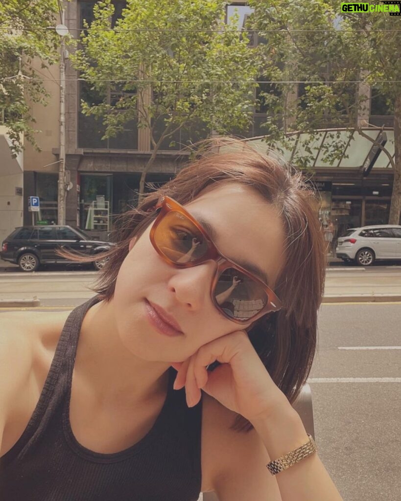 Anne Nakamura Instagram - 🇦🇺🦘🗺️🚦🍯 Melbourne, Australia