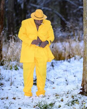 Anthony 'Spice' Adams Instagram - The legend of #LeonLemons continues…. Y’all enjoy the holidays. 📷: @sonyamartinphotography 
We don’t need you to find this @georainbolt - Take the year off. 😂😂😂