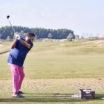 Anthony Anderson Instagram - When you’re singled out on the range and you show ‘em what you got. Mama said never argue with a fool and you’d be foolish not to acknowledge the champ! “The Champ Is Here” and he’s from COMPTON! I have bragging rights for 363 more days! @melt.mideast #meltgolfclassicbysteveharvey #justakidfromcompton #huskyandhandsome #acbarbeque #inabudhabi Abu Dhabi, United Arab Emirates