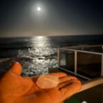Anthony Anderson Instagram - Charging my crystal in an African full moon! Ready to unleash the power from within! Cape Town nights and mornings! #fromcomptontocapetown #justakidfromcompton #huskyandhandsome #acbarbeque Cape Town, Western Cape