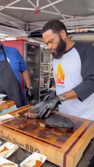 Anthony Anderson Instagram - #ThrowbackThursday to all the amazing BBQ we have tried since launch. Huge AC shoutout to the awesome chefs we have worked with…and more! Who wants to cook with us next?

#bbq #foodie #acbarbeque #bbqlovers