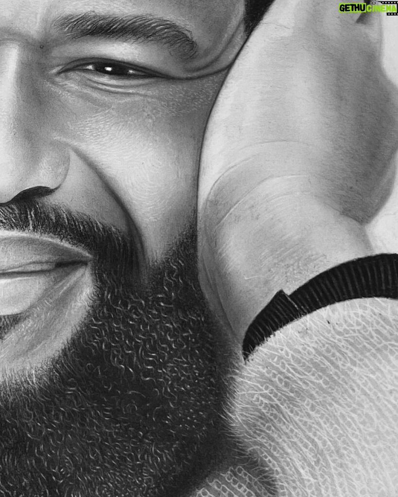 Anthony Anderson Instagram - FINAL DRAWING OF @anthonyanderson ❤️❤️ (50×62cm) Graphite pencils and charcoal on paper It was so interesting working on this piece and I feel so happy to finally share it with you!🫶🏽 Swipe to see some really nice details ➡️