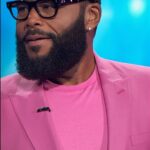 Anthony Anderson Instagram - They say talent runs in the family, so you know @anthonyanderson and Mama Doris are the ones to call on! 🌟 Check out an exclusive first look at the all new guessing game #WeAreFamilyFOX, premiering January 3 on @foxtv and next day on @hulu.