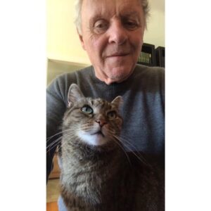 Anthony Hopkins Instagram - Niblo is making sure I stay healthy and demands I entertain him in exchange... cats 🤷🏼‍♂️