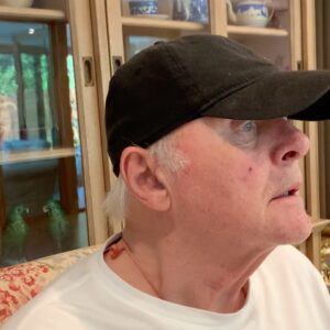 Anthony Hopkins Instagram - Have a nice day cuz it’s Magic. 🤪