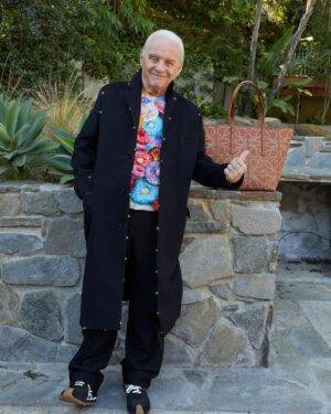 Anthony Hopkins Instagram - For some fun, today’s gig is modeling @Loewe
#LOEWECollaboration
Photography #JuergenTeller
Creative Direction @Jonathan.Anderson