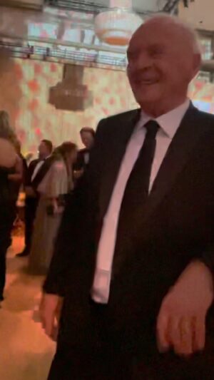 Anthony Hopkins Instagram - Dance to the end of love…