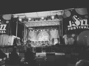 Anthony Mackie Instagram - #atlantajazzfestival #wyntonmarsalis