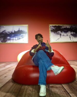 Anupam Tripathi Instagram - Today at Salvador Dali exhibition :-)
#살바도르달리전 #달리 #ddp  Photozone entry permitted by GNC:—) Had an amazing time there as guest host :-) it was really an life time experience for me to be a part of this on going beautiful exhibition about one of the greatest painters of all time Salvador Dali :-)