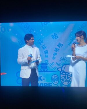 Anupam Tripathi Instagram - It was my pleasure to share the stage and learn so many more things about hosting directly from The Amazing @hyunmoahn Thank you so much 😊 for always making feel safe and give positive energy all the way . 
I really had such an amazing time yesterday doing MC (hosting) for the first time in my life . It is true I was nervous but really felt awesome every time I went on stage . Liveliness of stage is always keeps me going 🤩  I throughly enjoyed the whole process yesterday with my co-host @hyunmoahn :-) #kvibefesta
