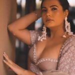 Anupama Agnihotri Instagram - 😘 #look #looks #sections #reels #reelitfeelit #reelsinstagram #reelsinsta #reelslovers #reelkarofeelkaro #fyp #page #explore #exploremore #anupmaagnihotri