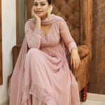 Anusree Instagram - Dressed in pastels and feeling absolutely stunning... It's amazing how the right color can light up your day. 🌸 MaH @sajithandsujith Outfit @paris_de_boutique Styling @sabarinathk_ Click @mahesh_bhai