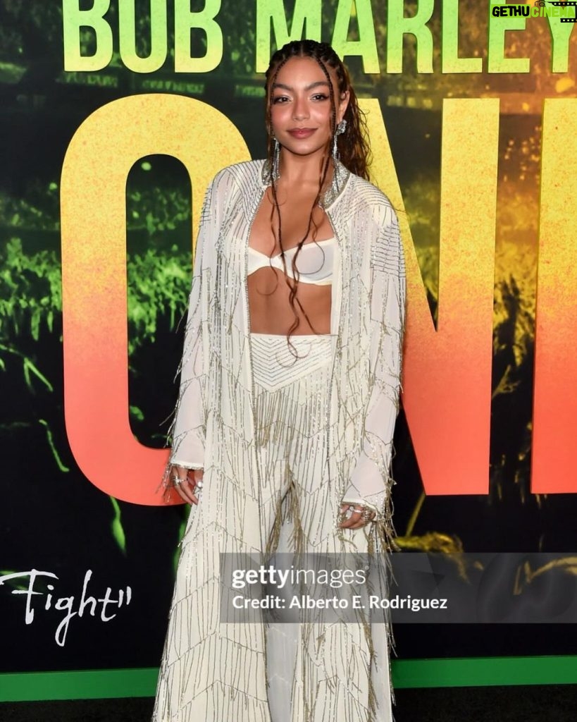 Any Gabrielly Instagram - Celebrating Bob Marley’s birthday at the premiere of @onelovemovie alongside so many inspiring people was just😭✨✨ Thank you so much @paramountpics for having me and creating the most fun atmosphere ever! The movie is a must watch and you’ll get chills constantly, I hope everybody feels how powerful Bob’s existence was just like I did. Bob Marley: One Love IN THEATERS FEB 14th!! #ad Hollywood, California