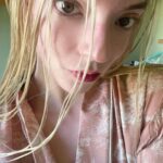 Anya Taylor-Joy Instagram - So she asked herself… is it strange to not recognise one’s face when not covered in blood, dirt and oil? 😈👅💣 #furiosa Wasteland