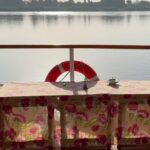 Anya Taylor-Joy Instagram - Remembering our awe inspiring adventure on the Nile last year with @nourelnil , having just left the Zambezi. Africa, you have my 🧡 And this kitty. You have my 🧡 also.