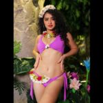 Apsara Rani Instagram - Can’t decide which one to not post😏😏🌺🌻💐🌳 . . Direction- @rgvzoomin Photography- @andyphotography_official PS: Last picture is my fav🌺🫶🏻