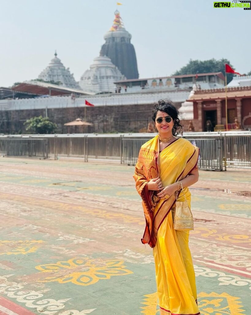 Apsara Rani Instagram - Jai Jagannath 🙏🏻❤️ Jagannath Temple, Puri