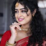 Apsara Rani Instagram – Muhuratham puja at Balaji Temple, filmnagar🙏🏻❤️
Production- Vinuthna Celluloid India- Production No.1
Direction- Krishna Babu Hyderabad