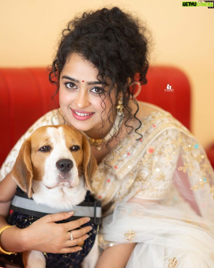 Apsara Rani Instagram - Happy Birthday my lil Harry Boy❤️ You’re the epitome of pure happiness in tiny form😍🐶❤️♾️🫠🐾 Thank you @my.memoriesofficial01 for clicking such beautiful pictures❤️☺️