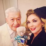 Aracely Arámbula Instagram - FELIZ CUMPLEAÑOS 🎂🎁🎉🎈🎊 Mi adoradisimo MAESTRO Don Ignacio LopezTarso que DIOS lo siga llenando de AMOR ,de infinita SALUD y de la gran admiración del público que tanto lo quiere Felicidades lo Amamos mucho !!!!! HAPPY BIRTHDAY 🎂🎉🎈