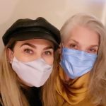 Aracely Arámbula Instagram - Mi mise bella de mi corazón @anaceliaurquidi Felicidades siempre celebró tu vida y me alegra tanto tenerte en la mía 🎂🎊🎁🙏🏻 TE QUIERO MUCHO !!!! Larga vida con toda la Salud !!!! Abrazote y que sigan las rosas de siempre y sigamos creando juntas y gozando como cada momento #Loveyou Happybirthday !!!! You and dolecita 🎂🎊🎁😘❤️❤️