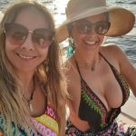 Aracely Arámbula Instagram - FELIZ CUMPLEAÑOS !!! 🎂🎶🎊♥️😘 querida Martha un gusto poder celebrar juntas una vez más tu Vida tantos momentos hermosos y grandes recuerdos desde niñas !!! Te deseo lo mejor LARGA VIDA CON TODA LA SALUD Y MILLONES DE BENDICIONES!!! Abrazote y todo lo mejor para ti y tu bellísima familia los queremos !!!! Aquí varios de tantos recuerdos lindos y los que faltan !!!! Happy happy Birthday 🎂🎁🎉🎈🎊 TE QUIERO MUCHO !!! Aqyu también con nuestra Charly 😘😅🎊🎂 a seguir celebrar!!! @marthitahdz @carlaaraceli