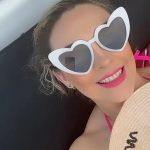 Aracely Arámbula Instagram - 🫶🫶 #friends ✨miss u mi Charly #dolls #ocean