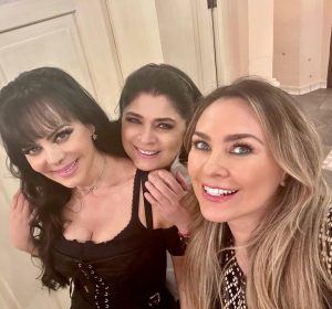 Aracely Arámbula Instagram - Con mis amadas @victoriaruffo y @maribelguardia  que Alegría verlas y abrazarlas LAS QUIERO Y MUCHOOOOO!!!! ♥️♥️✨🫶😘😘💓