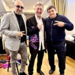 Aram Ananyan Instagram - Это был прекрасный вечер!!! Рождество с Григорием Лепсом 🎄 много артистов, сумасшедшая атмосфера, куча друзей и телевизионная съёмка для #нтв Гриша дорогой, здоровья тебе крепкого🙏🏽 и с наступающим годом Тигра 🐅 Всех был рад видеть ❤️ Crocus City Hall