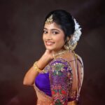 Archana Ravichandran Instagram - Signature bridal studio For bridal booking contact (9585771333) Signature is a sign of bridal makeup Mua @signaturebridalstudio Hair style @mani_stylist_ Jewel @vellore_bridal_boutique_ Photography @sathish_sri_03 Costume @visha_boutique_ Edit @rascal_vicky_ Studio @landmarkfamilysalon