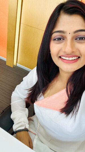 Archana Ravichandran Instagram - Exclusive LIVE with Title Winner of #BiggBossTamil #Archana 😎 #VijayTelevision #VijayTV