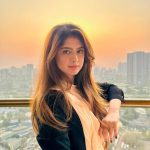 Arishfa Khan Instagram - HEAL. LEARN. GROW. LOVE. Pictures click by me🖤