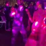 Ariyana Glory Instagram - Can’t get over this trip @rjchaitu 😄🌴✈️ Costume @firoz_design_studio #ariyanaglory #ariyana #rjchaitu #cruseparty #dubai🇦🇪 Dubai , UAE