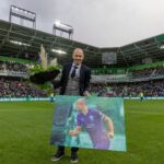 Arjen Robben Instagram – Bedankt voor het warme ontvangst en alle mooie reacties. Voor altijd een Groninger!💚 FC Groningen