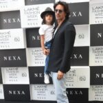 Arjun Rampal Instagram - With my favs at @lakmefashionwk for @deme_love_ by @gabriellademetriades soooooo proud of you my darling, you killed it. #lakmefashionweek #deme #fashion
