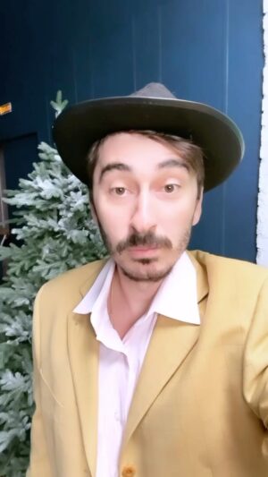 Artem Kalaydzhyan Instagram - С новым годом всех 😄