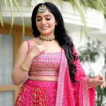 Arya Instagram - Life’s better in pink 🩷 MUA @abilashchickumakeupartist Styling @sabarinathk_ Costume @utsavcelebrates Choker @kallarackalladiescollection Maangtikka @keyaa_by_kartika #dressup #makeup #lovemylife #lovemyjob #lifeisbeautiful #fashion #ethnicwear #pink