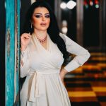 Aseel Hameem Instagram - اطلالتي من حفل اربيل ميك اب وشعر الاخت والصديقه الغاليه @shathaabood0 مجوهراتي من @zoughaibandco.kurdistan تصوير المبدع @jalal_ibrahim_photography