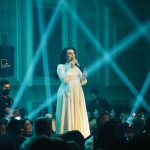 Aseel Hameem Instagram - والعيد صار عيدين بشوفه اهلنا في اربيل الحبيبه ليله صعب انساها ليله كلها محبه واجواء حلوه حسيت بيها بين اهلي وناسي كل التقدير للاخوان @events.in.iraq على التنظيم الراقي والحفل الاكثر من رائع شكرا على جهودكم وحسن الاستقبال والضيافه 🤍 الصور بعدسه المبدع @jalal_ibrahim_photography