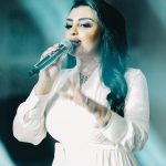 Aseel Hameem Instagram - والعيد صار عيدين بشوفه اهلنا في اربيل الحبيبه ليله صعب انساها ليله كلها محبه واجواء حلوه حسيت بيها بين اهلي وناسي كل التقدير للاخوان @events.in.iraq على التنظيم الراقي والحفل الاكثر من رائع شكرا على جهودكم وحسن الاستقبال والضيافه 🤍 الصور بعدسه المبدع @jalal_ibrahim_photography
