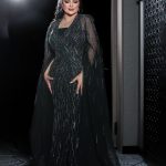 Aseel Hameem Instagram - اطلالتي لحفل موسم الكويت احاسيس عشتها على مسرح الارينا مع جمهوري صعب اترجمها مشاعر الحب والطيبه غمرتوني بحبكم وكانت ليله من العمر ✨ Thanks to my glam team Styled by @ziadalsaleh Dress @perla.ksa Make up @asmaa_makeup Hair @samaha_style Diamond @damasjewellery #damashighjewellery Photo @reemaphoto_ #حفلات #الكويت #اصيل_هميم The Arena Kuwait