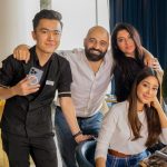 Aseel Omran Instagram - تعرفو على النادل+مصور= waitographer الشخص اللي وراء هذي الصور واللي متدرب على يد مصور محترف 📸 ________________ When you go to a restaurant and the waiter knows your angles 😂 check out the photos to meet the waitographer. #Waitographer #TasteOfHilton @waldorfdifc
